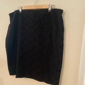 Size 16 Alfani Black Lace Overlay Skirt